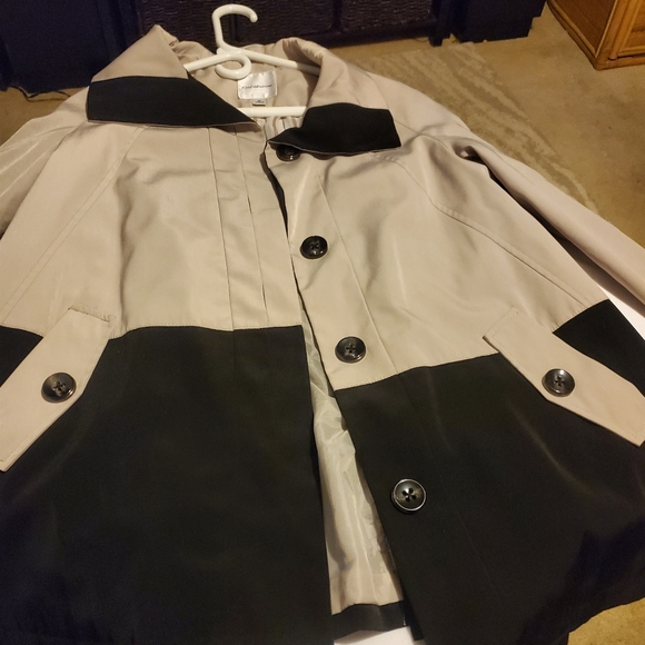 Croft and Burrow Cream and Black Dress coat - Picture 1 of 4